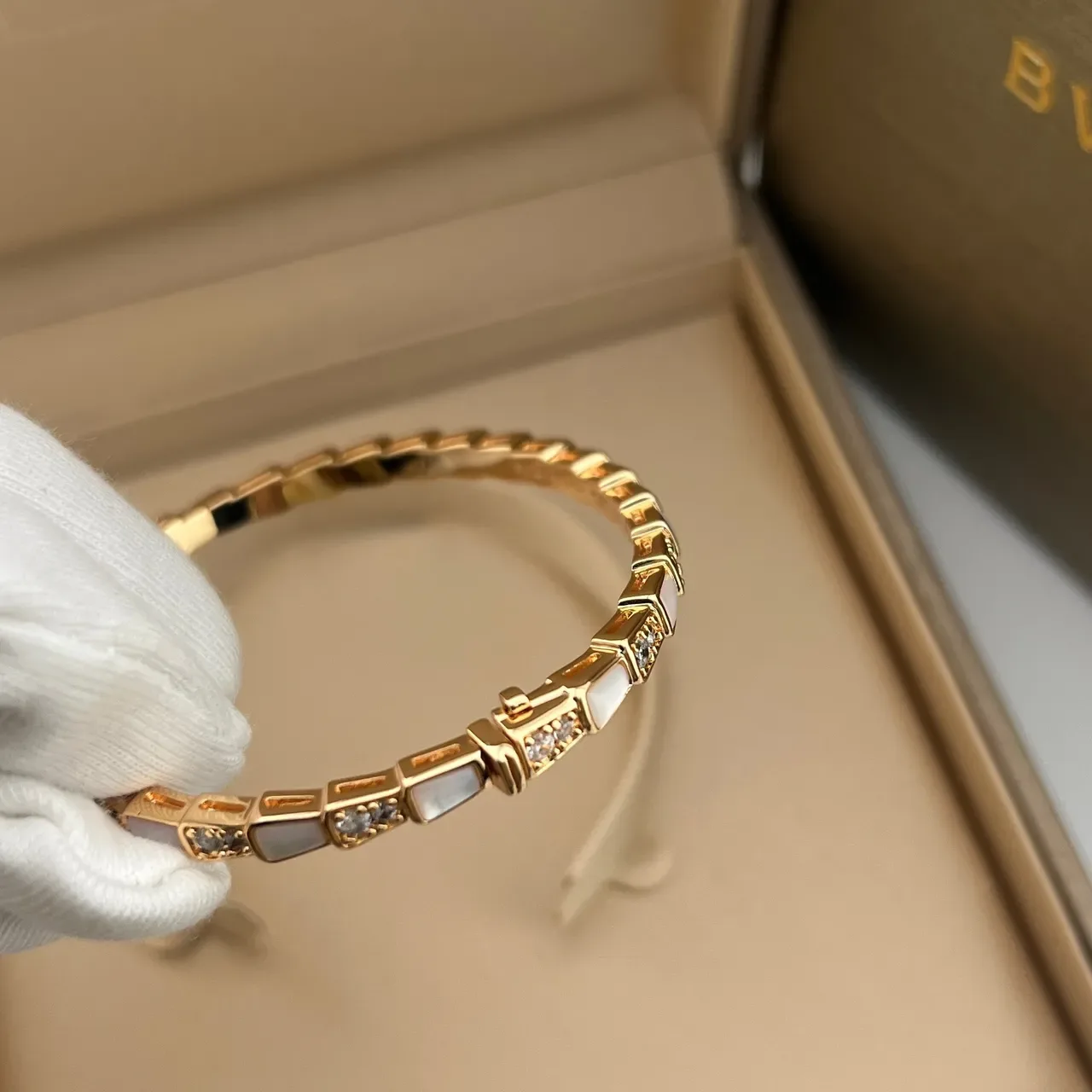 Bvlgari Gold Silver Segmented Link White Inlay Bracelet 2