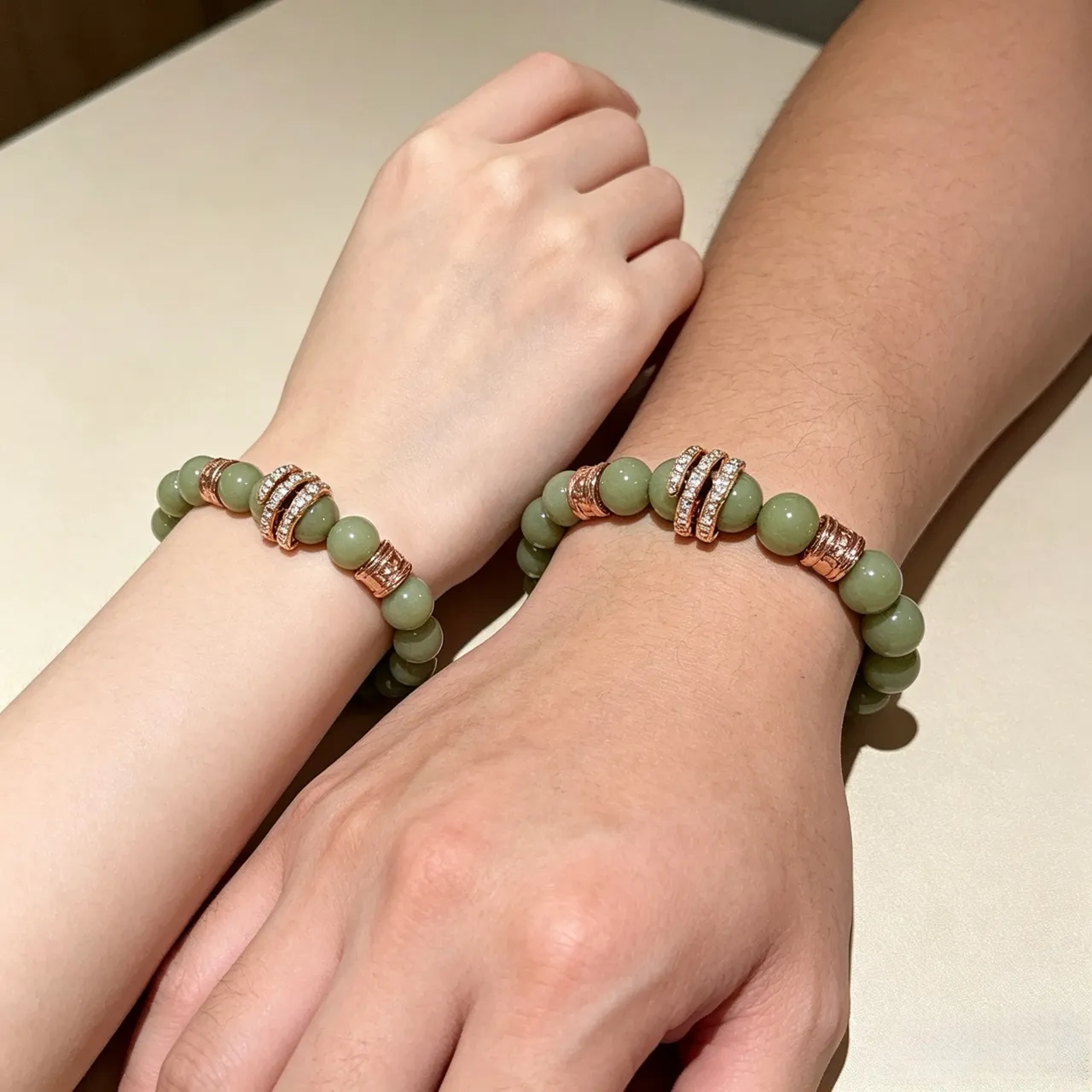 Bvlgari Vert Or Perles Imitation Jade Accents Métal Rose Bracelet 8