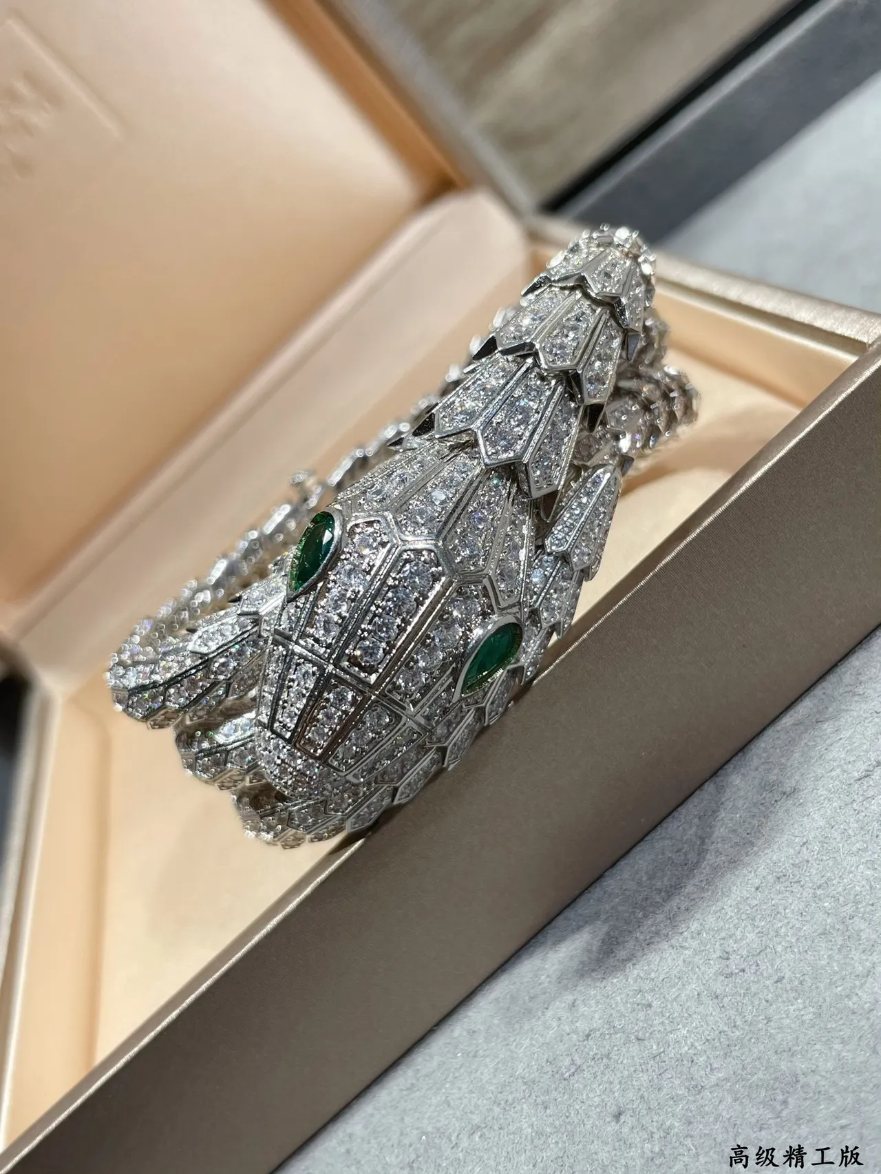 Bvlgari Serpenti Pavé Diamond and Emerald Snake Head Necklace 5