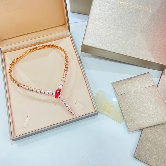 Bvlgari Serpenti Colar com Cabeça de Serpente Gemas Pavé-Set 5