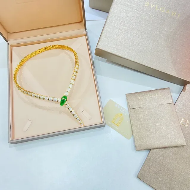 Bvlgari Serpenti Colar com Cabeça de Serpente Gemas Pavé-Set 6