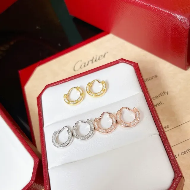 Cartier Boucles d'Oreilles en Or et Argent, Ouvertes en Forme de C, avec Pierres Pavé 2