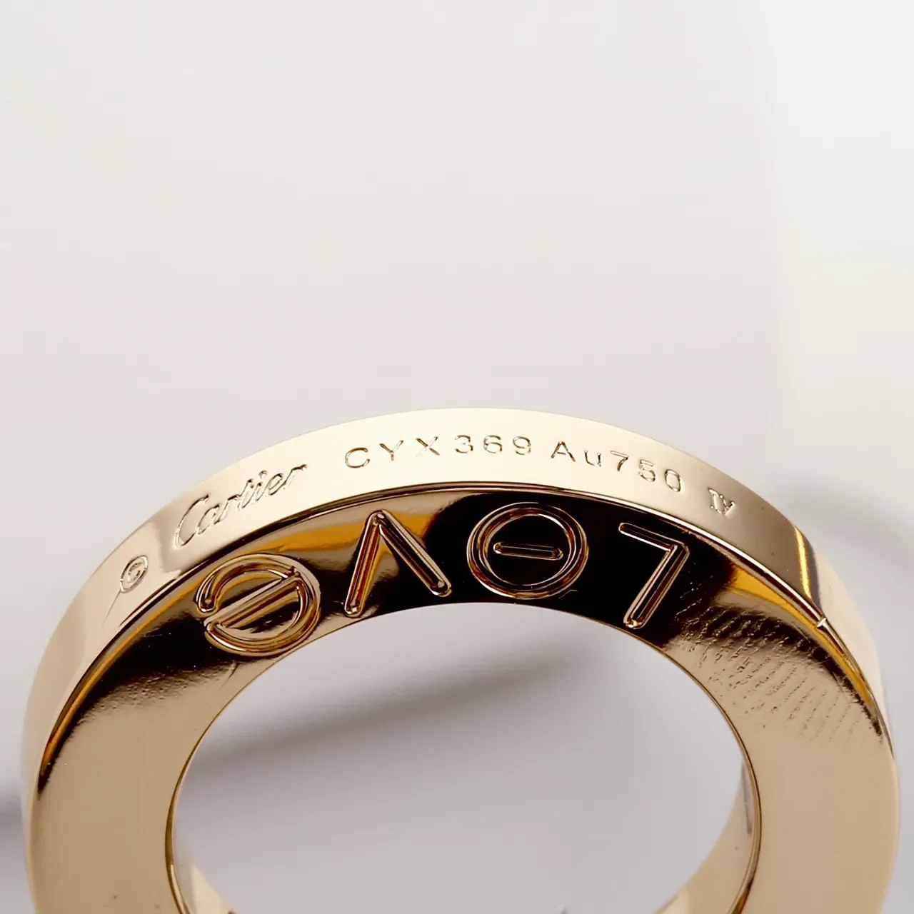 Cartier Juste un Clou Circular Pavé Necklace 4