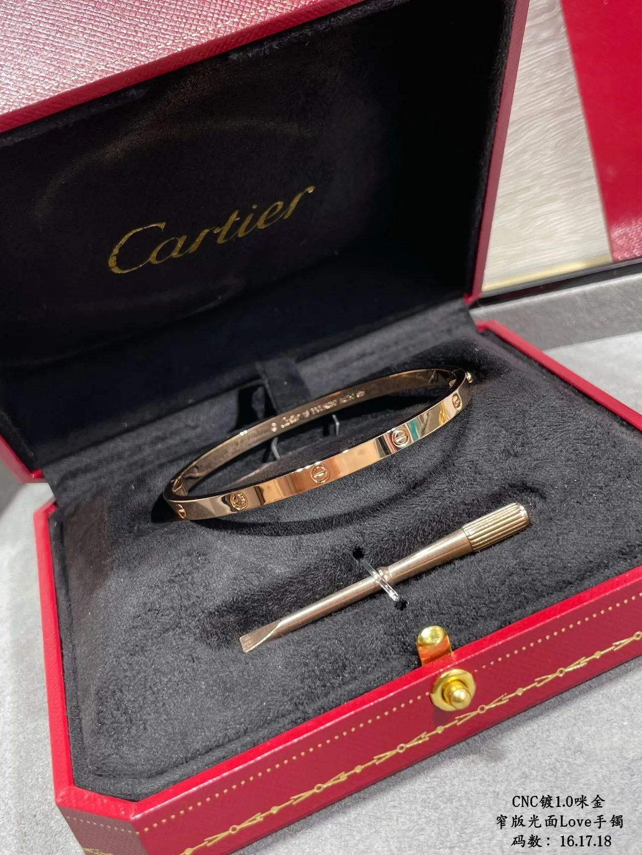 Cartier Love Pulsera de oro y plata estrecha acabado pulido 3