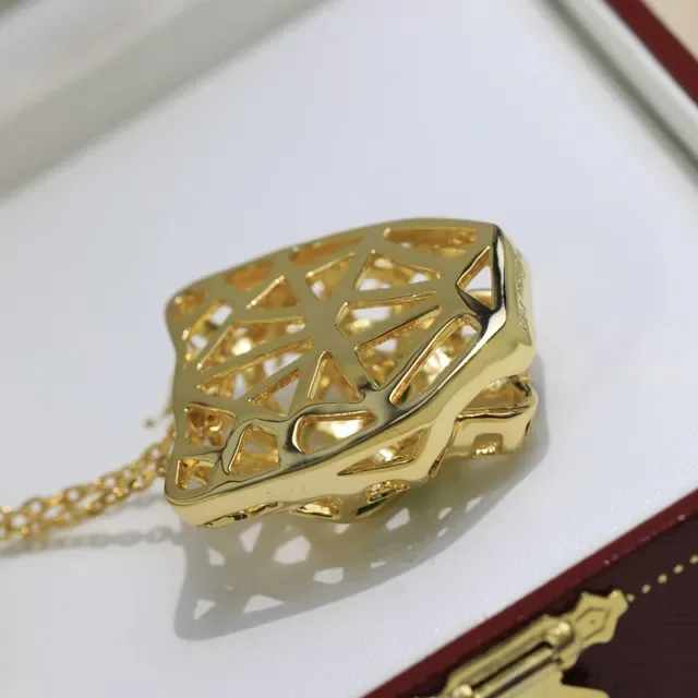 Cartier Panthère সোনা সবুজ প্যানথার হেড পেন্ডেন্ট ওপেনওয়ার্ক মেটাল নেকলেস 3