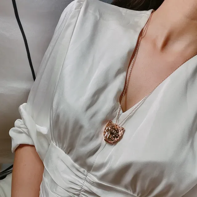 Cartier Panthère সোনা সবুজ প্যানথার হেড পেন্ডেন্ট ওপেনওয়ার্ক মেটাল নেকলেস 8