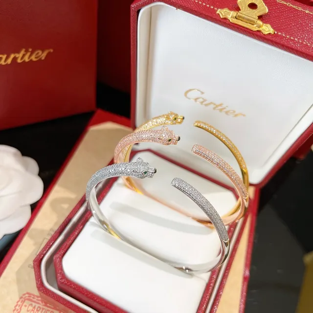 Cartier Panthère Panther-Head Pavé Diamond Bracelet 4