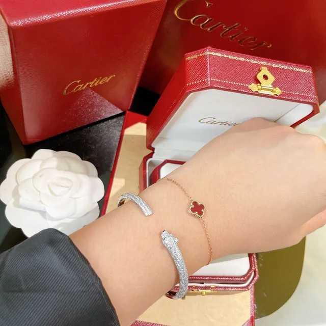 Cartier Panthère Panther-Head Pavé Diamond Bracelet 7