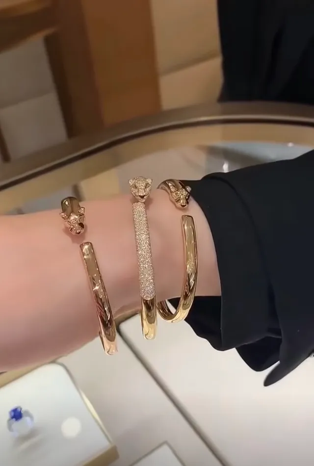 Cartier Panthère Panther-Head Pavé Diamond Bracelet 8