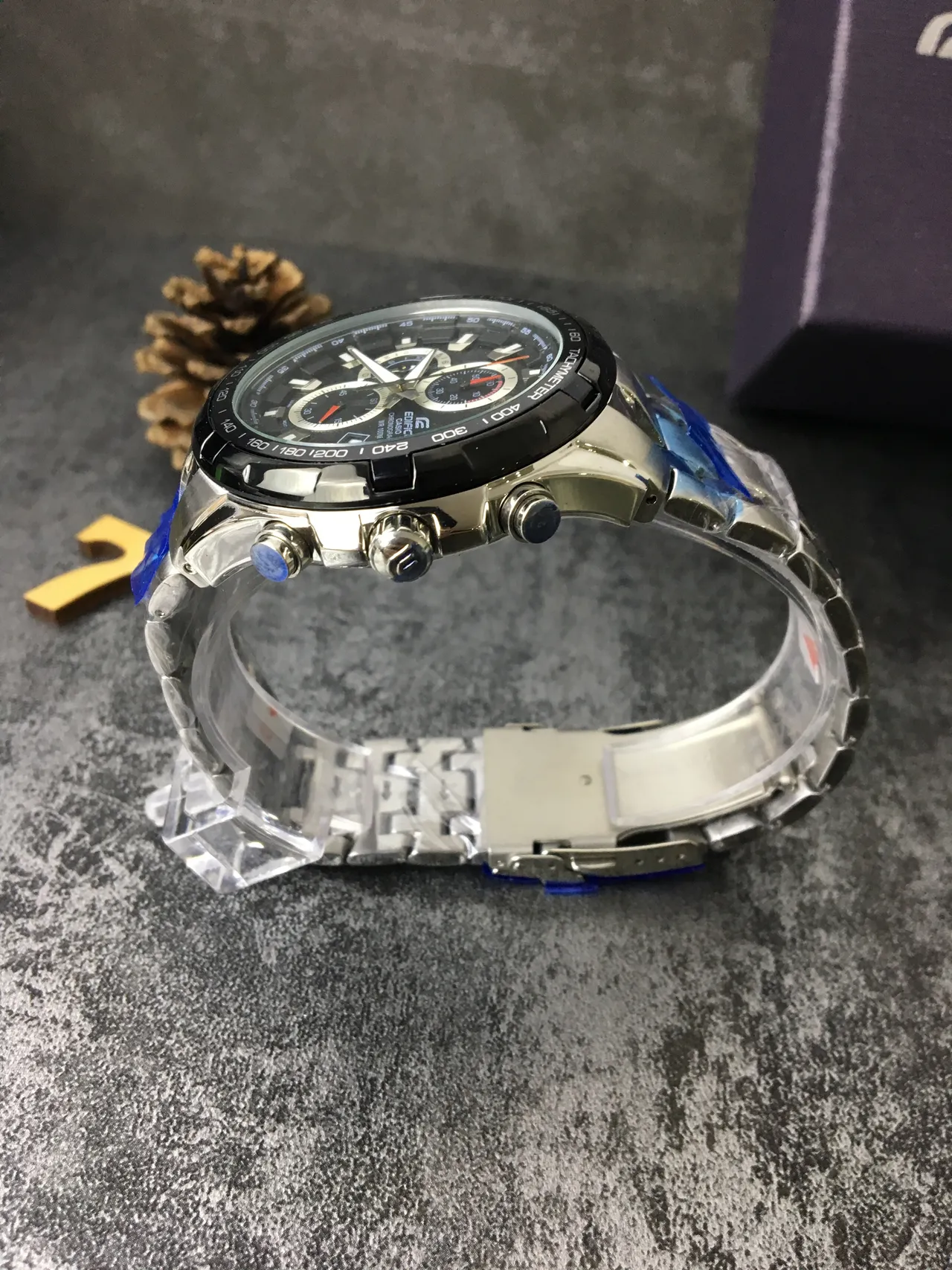 Casio Edifice Cronógrafo Negro y Plateado Reloj Deportivo 3