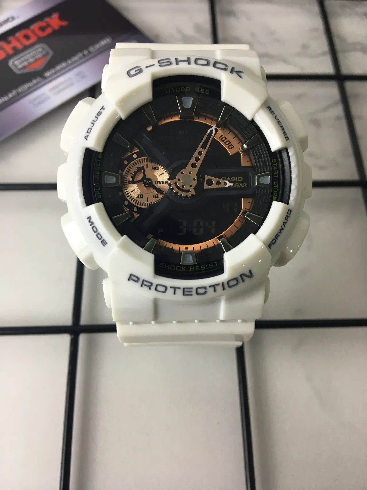 Casio G-Shock GA-100 أبيض وأسود ساعة رياضية 3