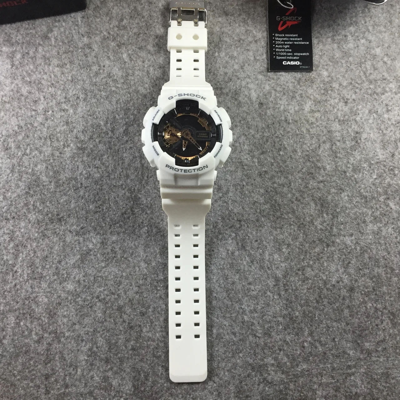 Casio G-Shock GA-100 أبيض وأسود ساعة رياضية 9