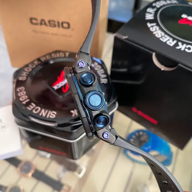 Casio G-Shock GA-2100 काला नीला हेक्सागोनल केस एनालॉग-डिजिटल हाइब्रिड वॉच 5