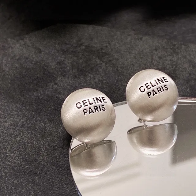 Celine Paris 雕刻球形耳钉 2