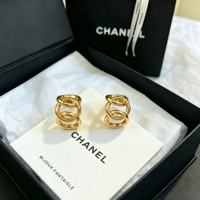 Chanel Bijoux Fantaisie Interlocking Hoop Aros 7