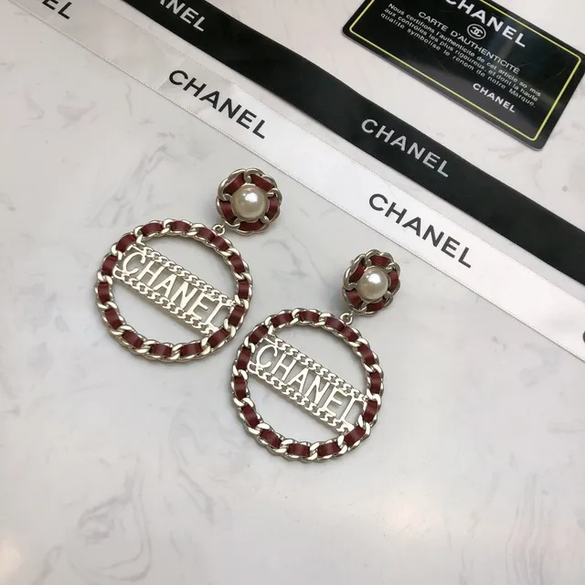 Chanel Aretes Burdeos Plata Logo-Cutout Aros Ovalados Borde Cadena Enlazada 2