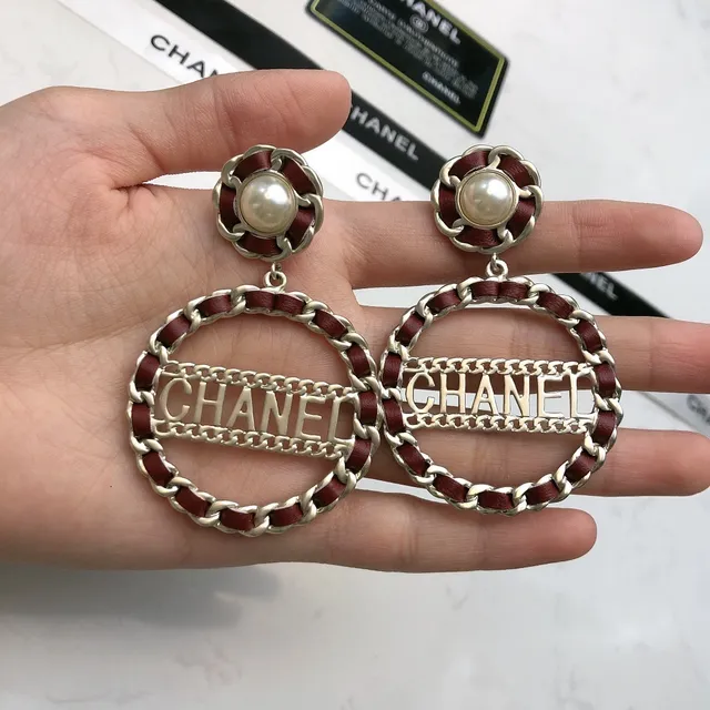 Chanel Aretes Burdeos Plata Logo-Cutout Aros Ovalados Borde Cadena Enlazada 5