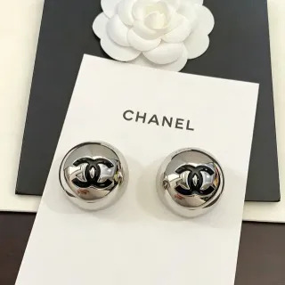 Chanel CC Logo Stud أساور فضي أسود دائري قبة مسمار معدن مصقول