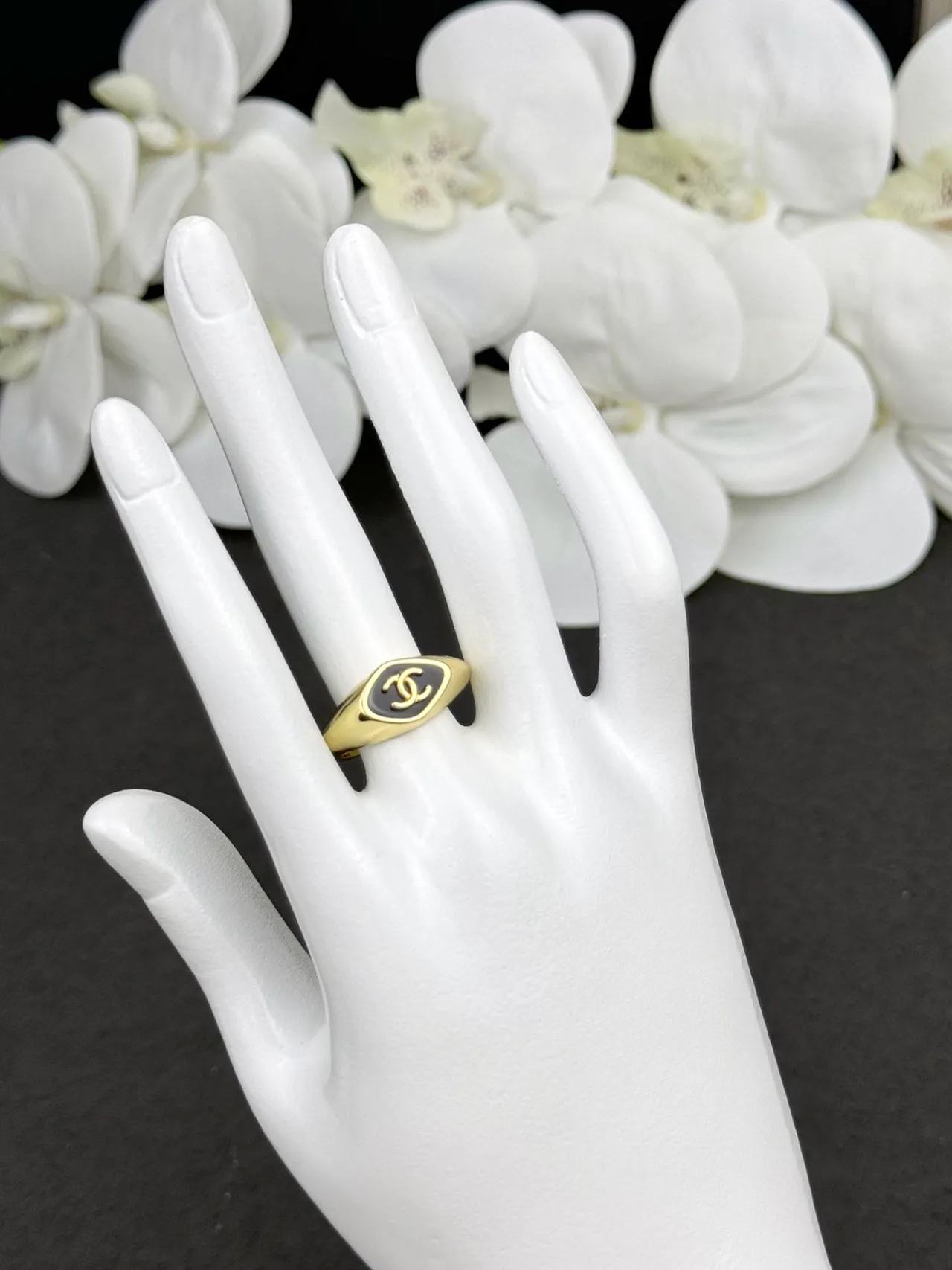 Chanel CC Ring Gold and Black Enamel Ring 6