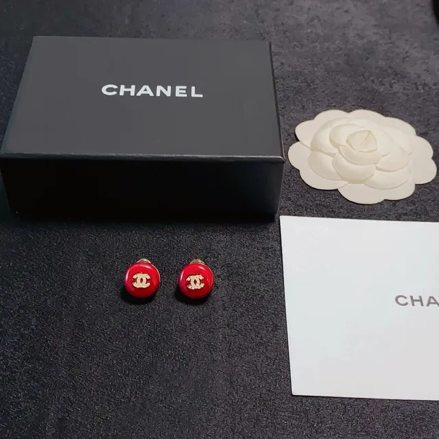 Chanel CC Stud Red Gold Round Enamel Earrings 2