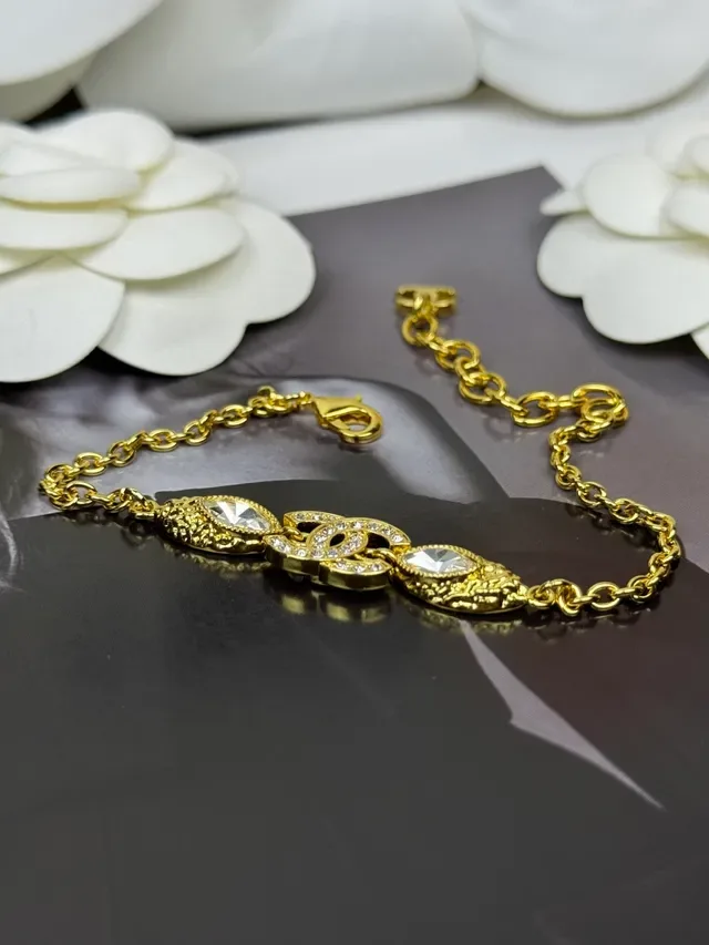Chanel Pulseira Corrente Dourada Preta Interlocking CC Logo 4