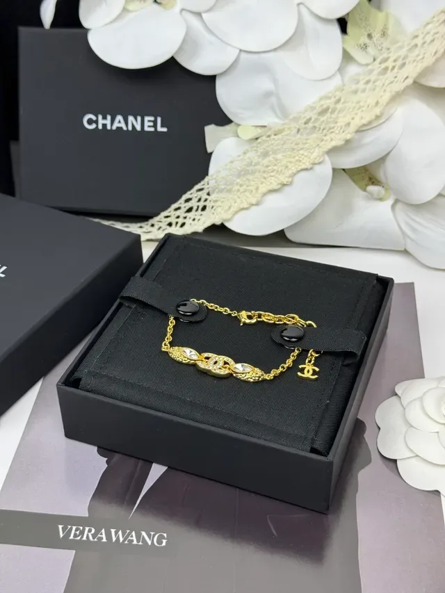 Chanel Pulseira Corrente Dourada Preta Interlocking CC Logo 7