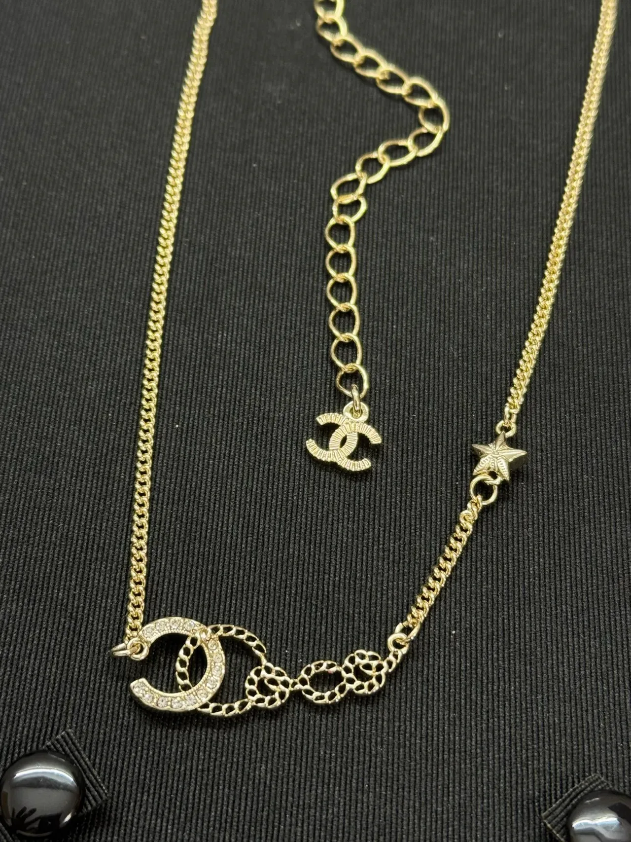 Chanel সোনা কালো Curb Chain Pavé Crystal CC Motifs হার 2