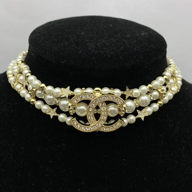 Chanel 珍珠 水晶 CC Logo Choker 项链 2