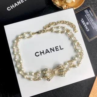 Chanel Pearl and Gold Chain Bow Necklace