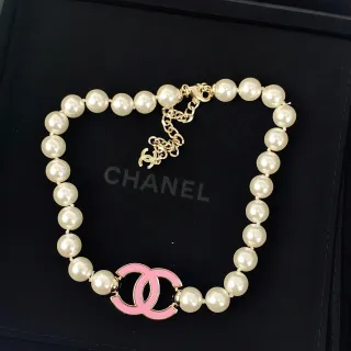 Chanel মুক্তা স্ট্র্যান্ড নেকলেস সাদা গোলাপি এনামেল CC লোগো নেকলেস