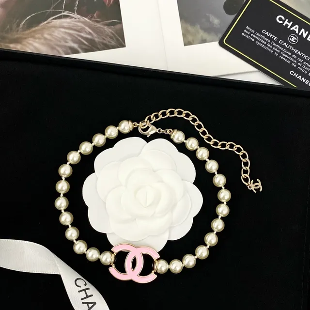Chanel Collar perlas cadena blanco rosa esmalte CC Logo Collar 5