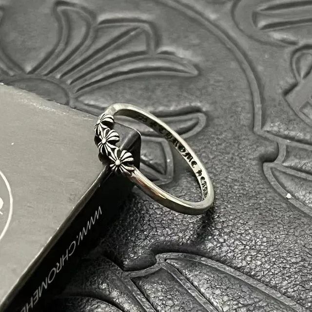Chrome Hearts ফ্লোরাল মোটিফ অক্সিডাইজড সিলভার রিং 5