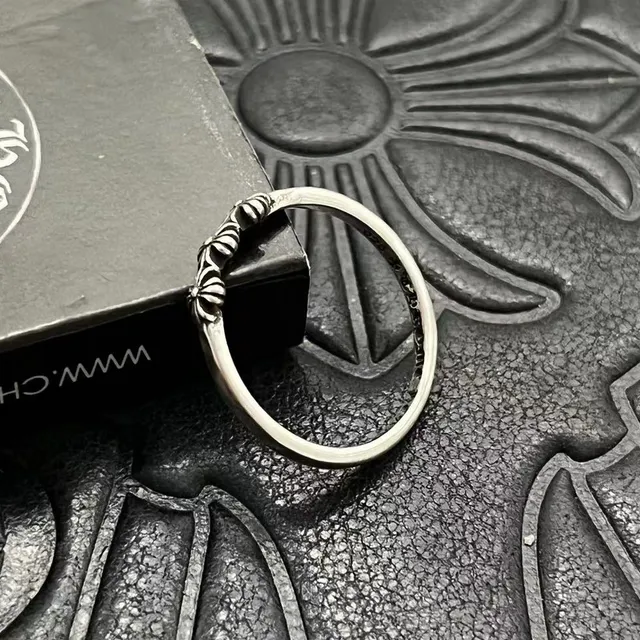 Chrome Hearts ফ্লোরাল মোটিফ অক্সিডাইজড সিলভার রিং 7