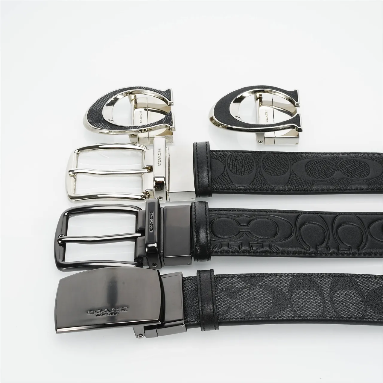Coach Logo Embossé Turn-Lock Buckle Ceinture en cuir noir 2