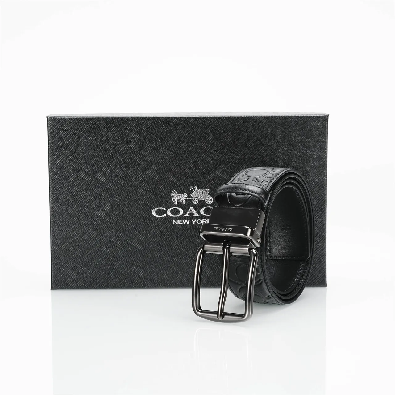 Coach Logo Embossé Turn-Lock Buckle Ceinture en cuir noir 5