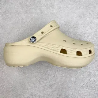 Crocs Classic Clog Beige Platform Clog