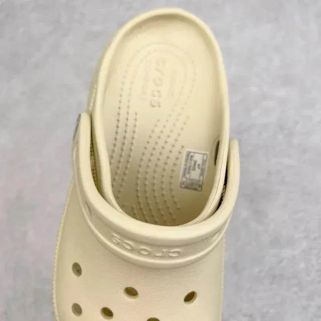 Crocs Classic Clog 米色 平台凉鞋 6