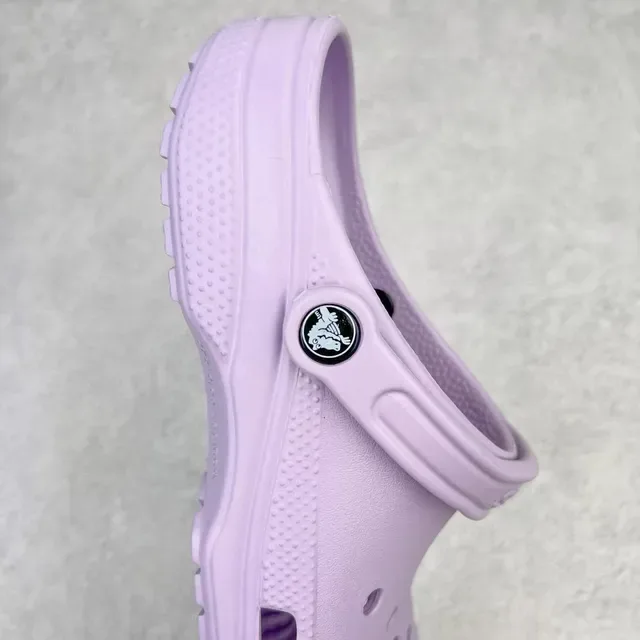 Crocs Classic Clog Lavender Purple Clogs 5