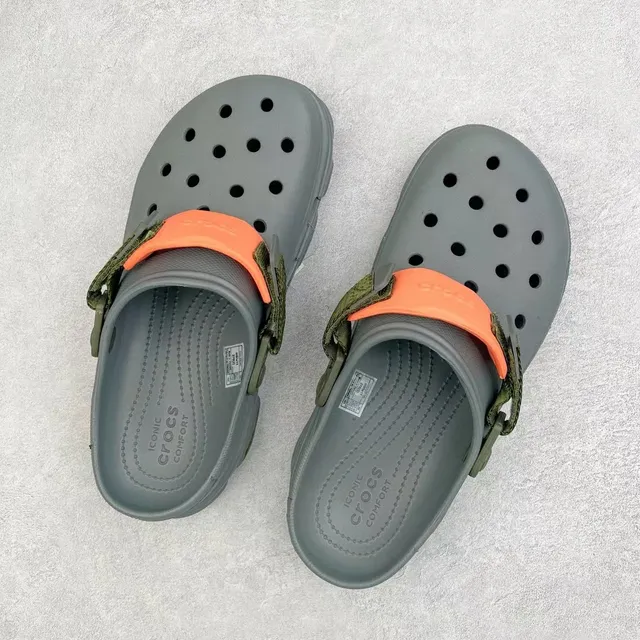 Crocs Echo Clog ধূসর সেনাবাহিনী সবুজ অলিভ স্ট্র্যাপ Clog 8