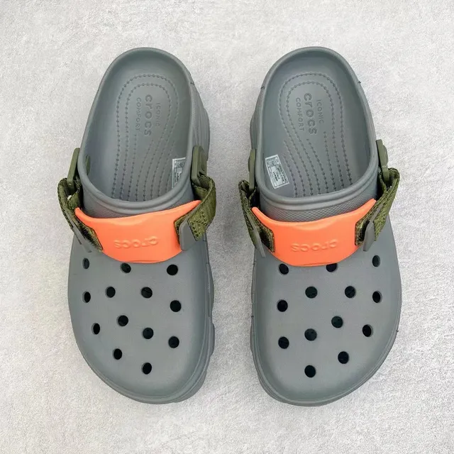 Crocs Echo Clog ধূসর সেনাবাহিনী সবুজ অলিভ স্ট্র্যাপ Clog 9