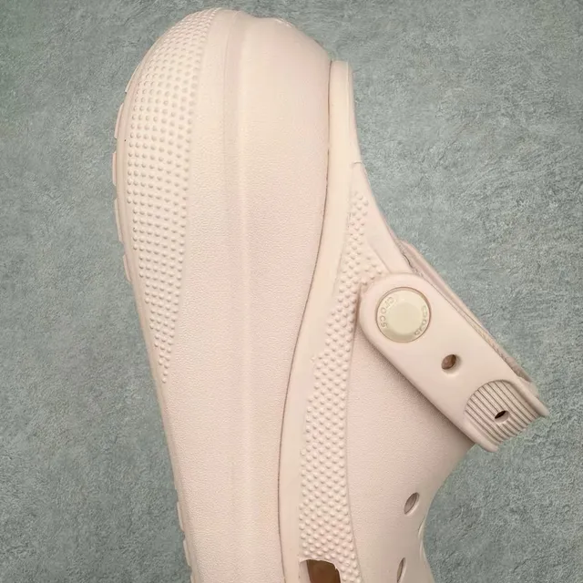 Crocs Echo Clog Pale Pink Platform Clog 5