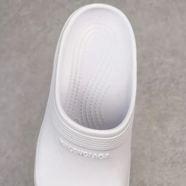 Crocs Echo Clog White Platform Clog 6