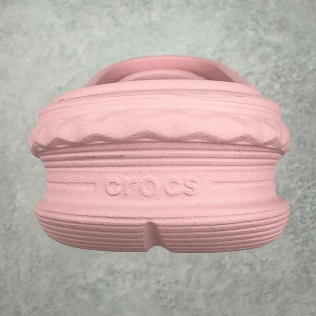 Crocs Rose Rouge Construction en Mousse Moulée Semelle Sculptée avec Nervures Sabot 8