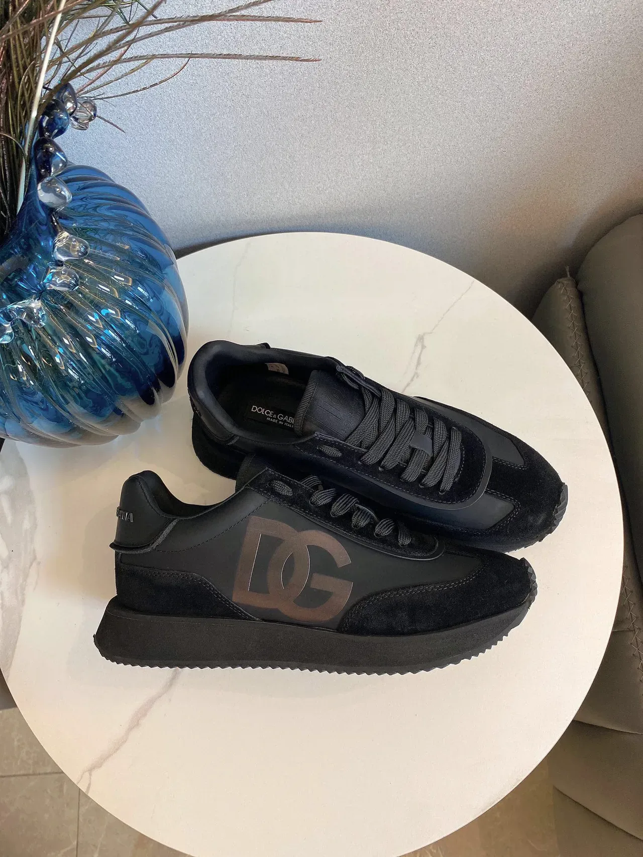 DC Shoes কালো বাদামী সুয়েড এবং সিন্থেটিক আপার মেটালিক লোগো ওভারলে লাইফস্টাইল স্নিকার্স 3