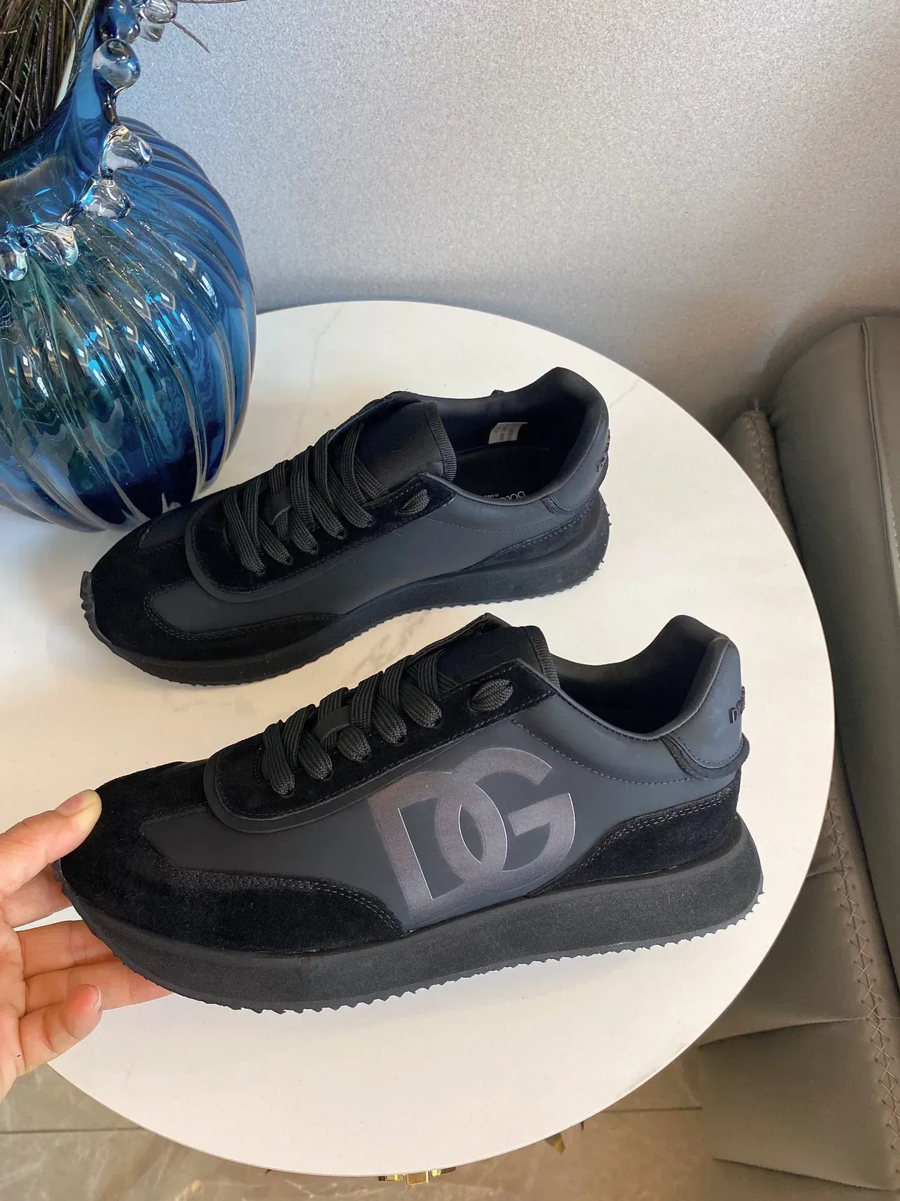 DC Shoes কালো বাদামী সুয়েড এবং সিন্থেটিক আপার মেটালিক লোগো ওভারলে লাইফস্টাইল স্নিকার্স 8