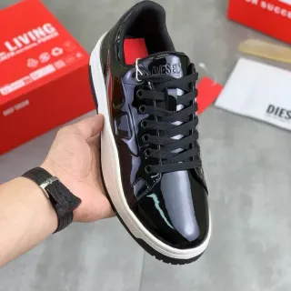 Diesel Black White Glossy Patent-Like Upper Chunky Platform Sole Sneakers