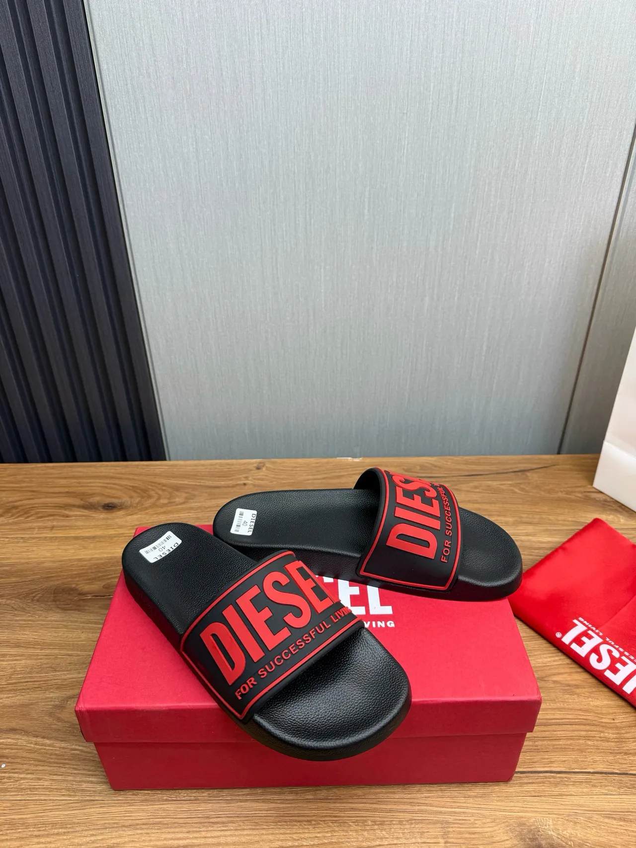 Diesel Slide Black and Red Logo Slippers 5