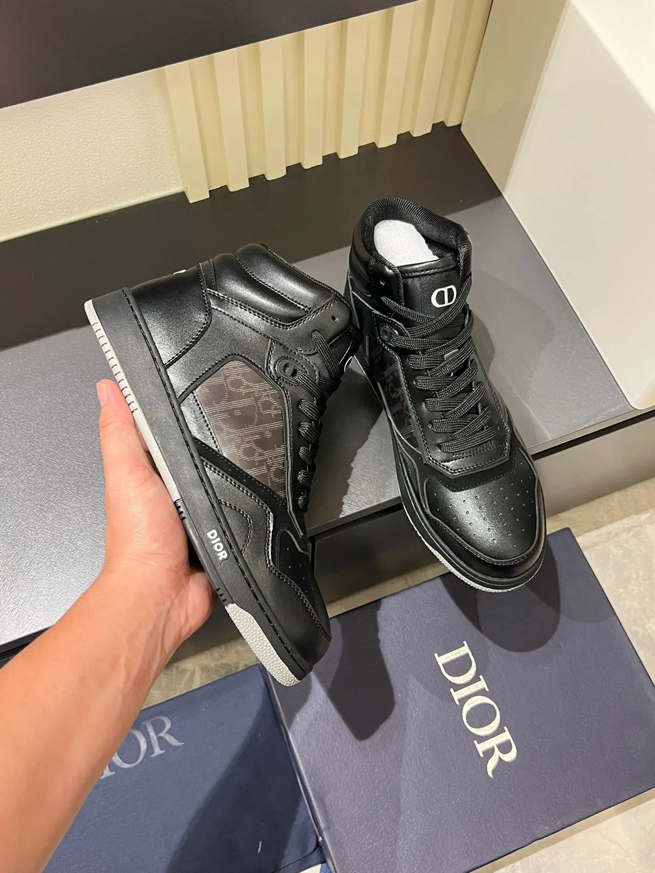 Dior B23 حذاء رياضي أسلوب حياة أسود أبيض عالي الارتفاع جلد شبكة هجين 6