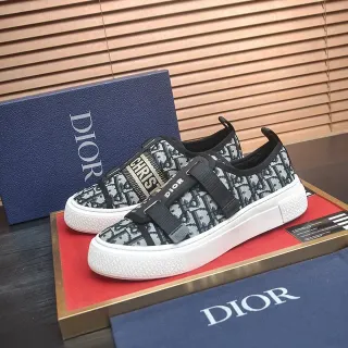 Dior B23 Monogram कैनवास स्ट्रैप-क्लोजर लाइफस्टाइल स्नीकर