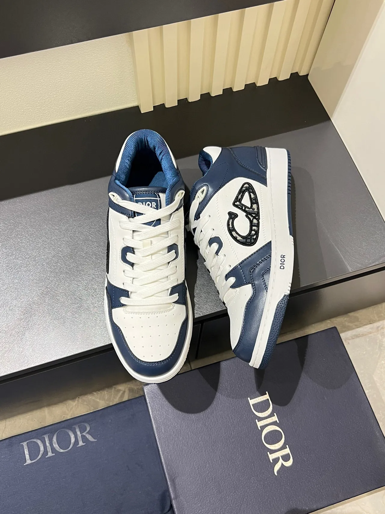 Dior B23 White and Navy Leather Monogram Lifestyle Sneakers 5